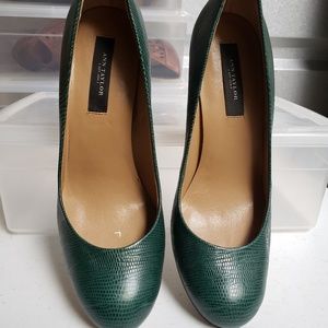 Ann Taylor Hunter Green Leather Heels.